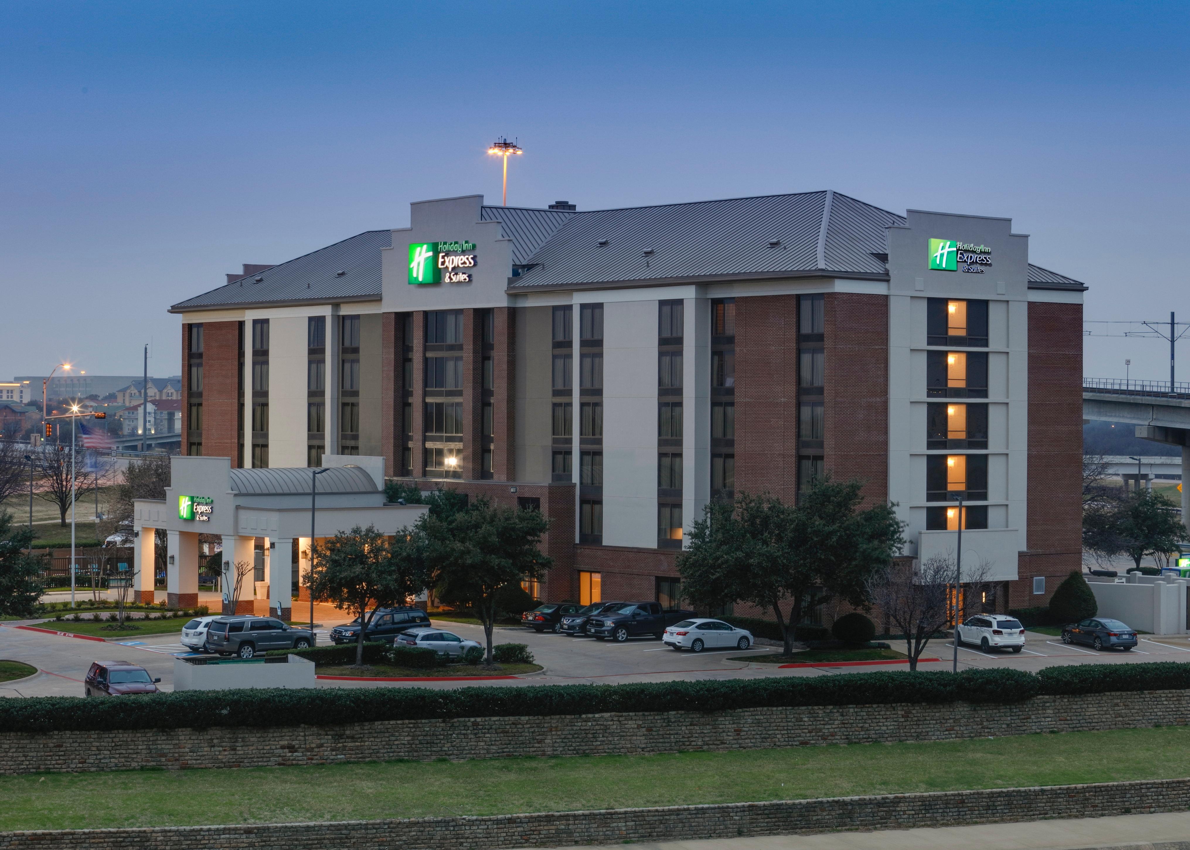 Holiday Inn Express & Suites Irving Conv Ctr - Las Colinas By Ihg Luaran gambar