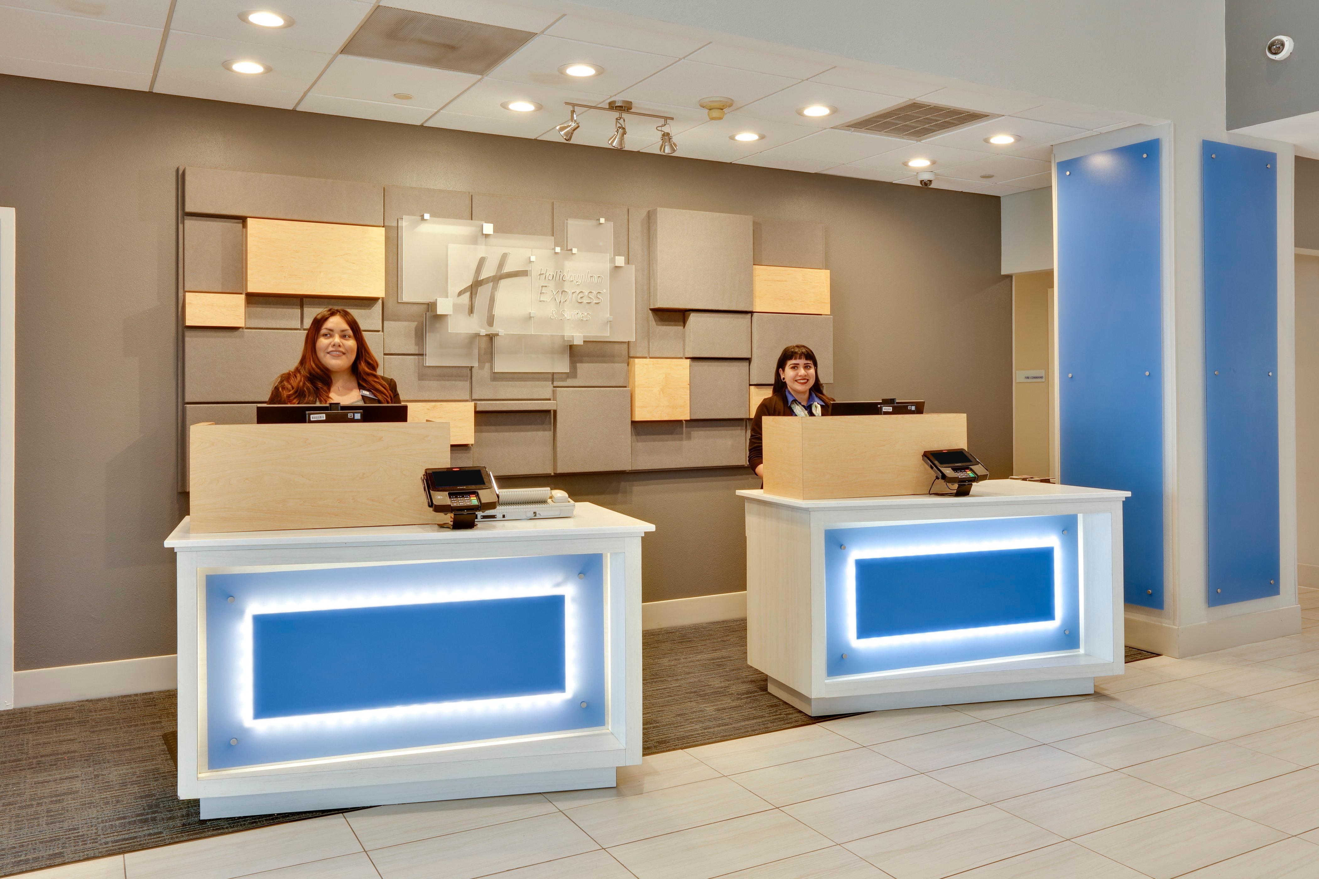 Holiday Inn Express & Suites Irving Conv Ctr - Las Colinas By Ihg Luaran gambar