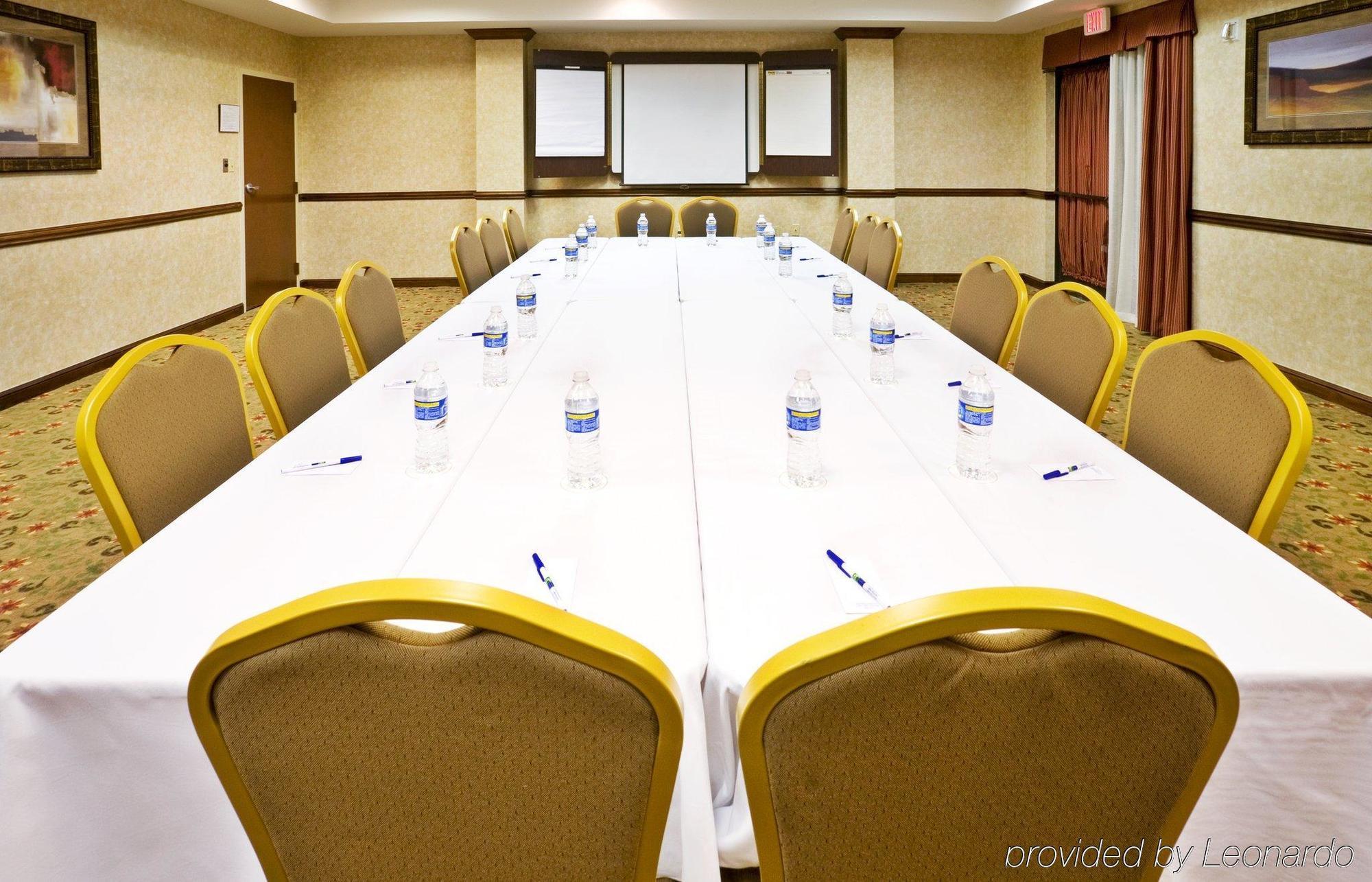 Holiday Inn Express & Suites Irving Conv Ctr - Las Colinas By Ihg Kemudahan gambar