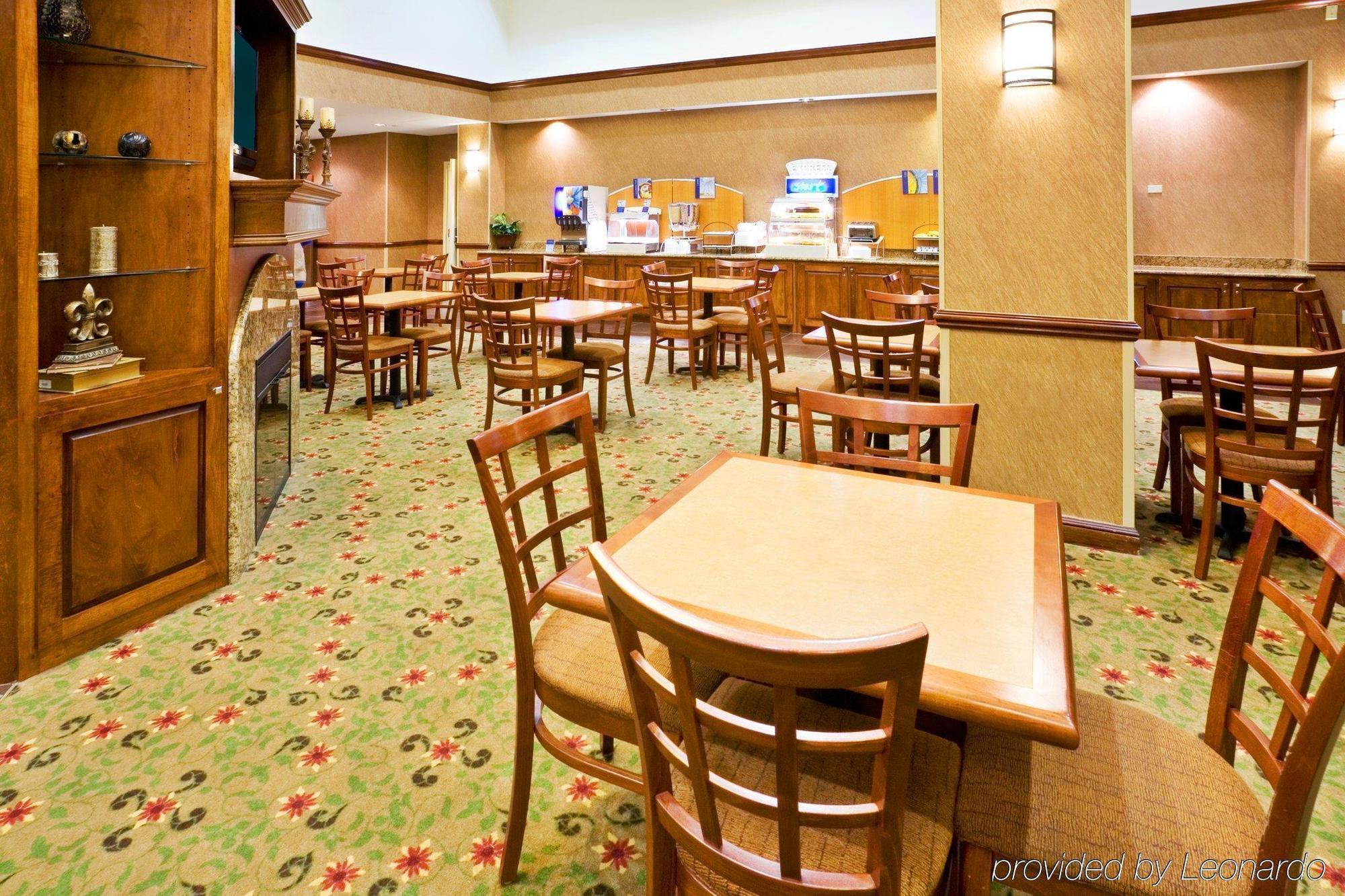 Holiday Inn Express & Suites Irving Conv Ctr - Las Colinas By Ihg Luaran gambar