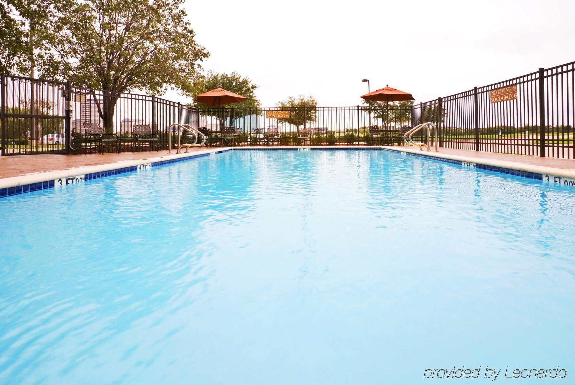 Holiday Inn Express & Suites Irving Conv Ctr - Las Colinas By Ihg Luaran gambar