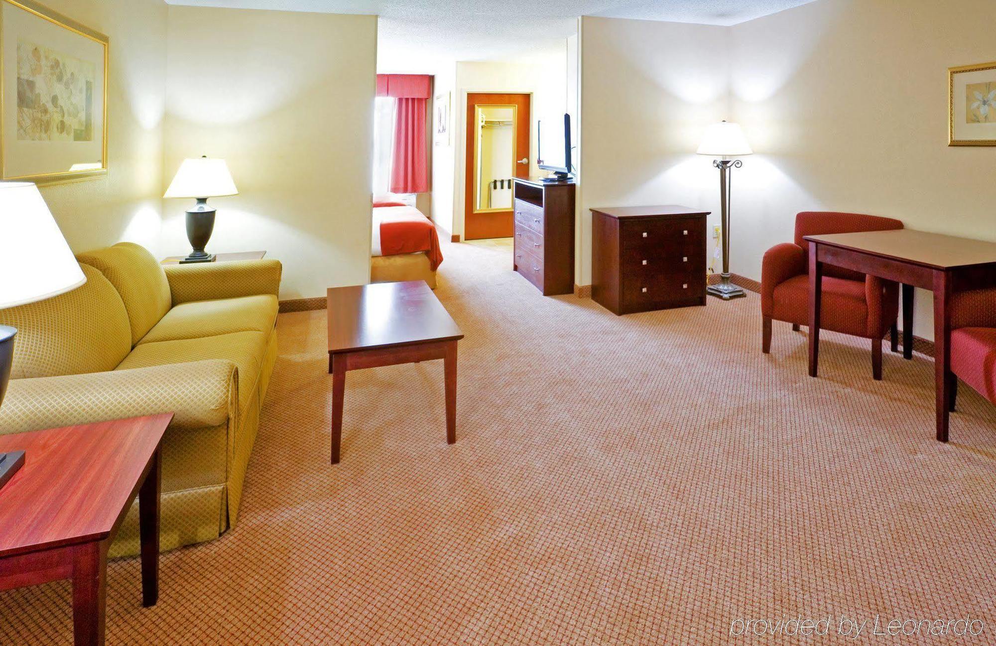 Holiday Inn Express & Suites Irving Conv Ctr - Las Colinas By Ihg Bilik gambar